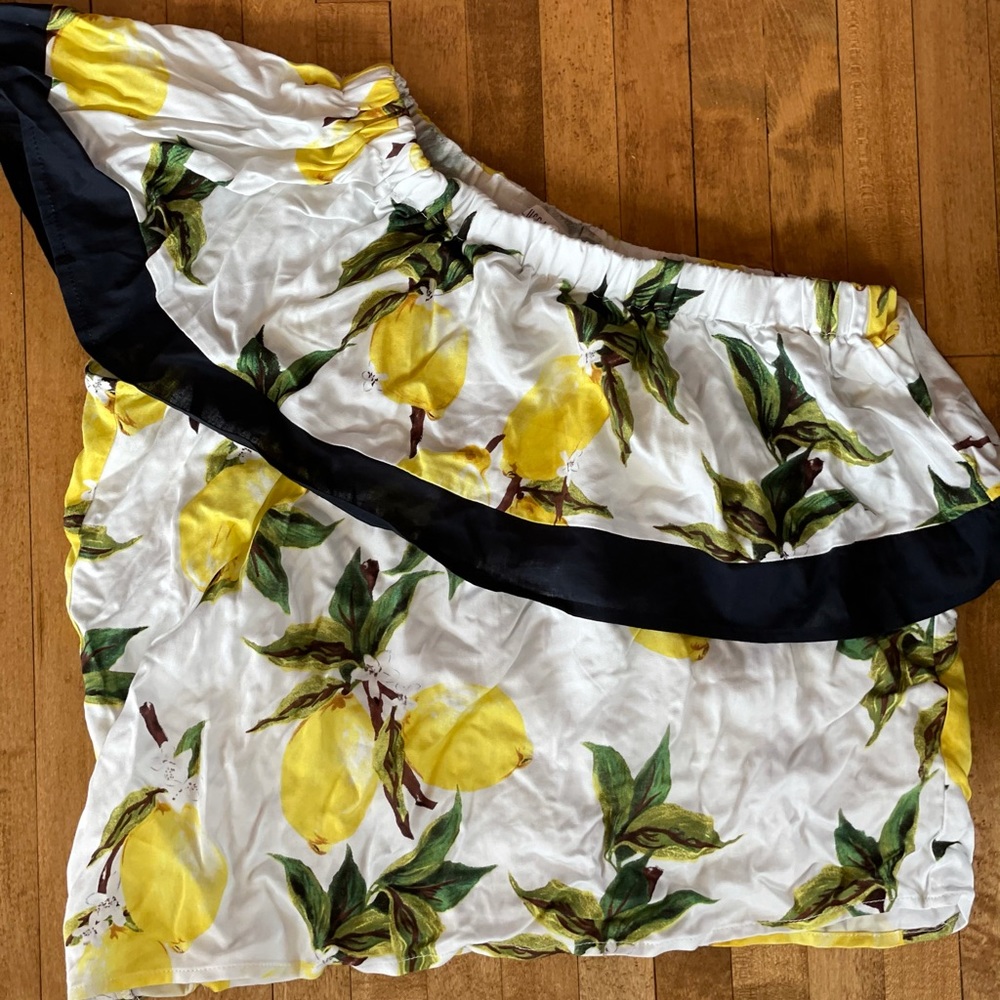 NWOT one shoulder too